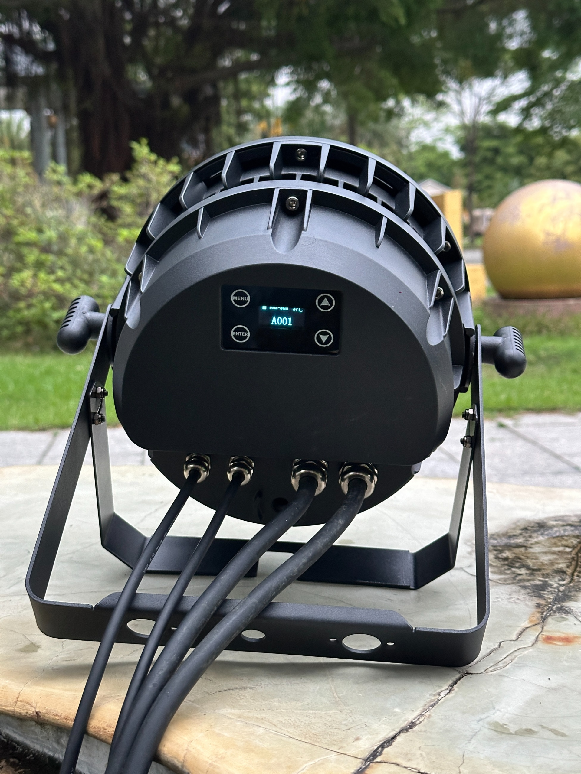 18×10W LED Weatherproof Full-Color Par Light - 图片 3