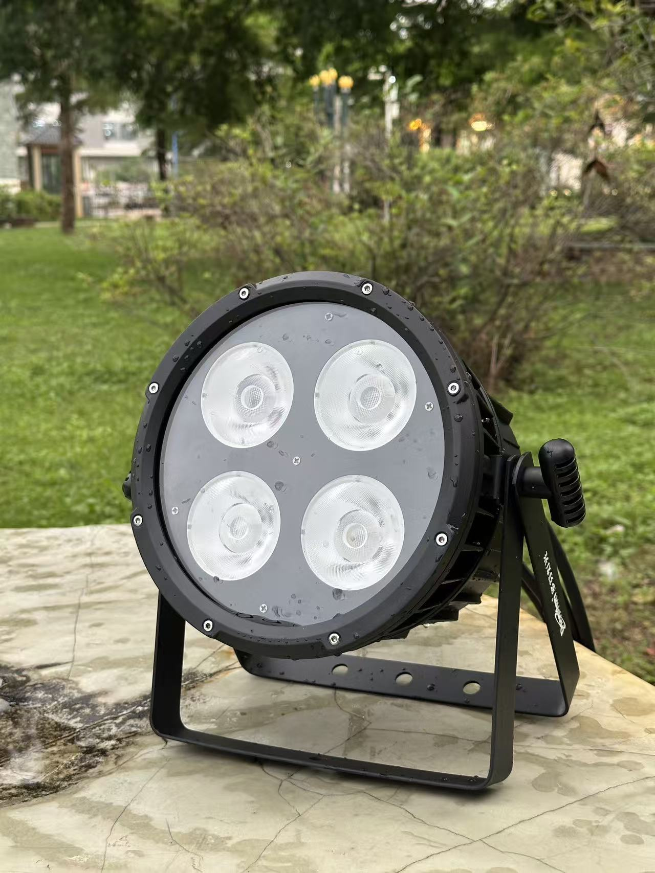 Brand-New 4-Head Waterproof Ultra-Thin Flood Light - 图片 5